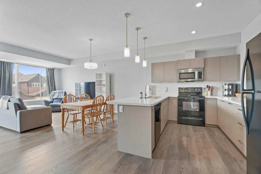 52 Saddlestone Drive NE Calgary AB T3J 0W4