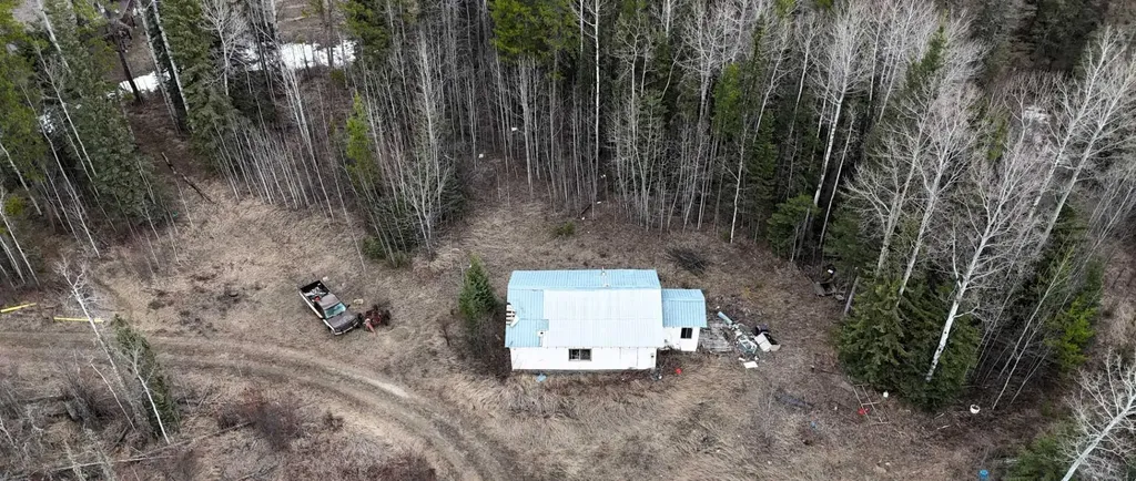 14132 Township Road 570 Road Rural Yellowhead County AB T7E3Z7