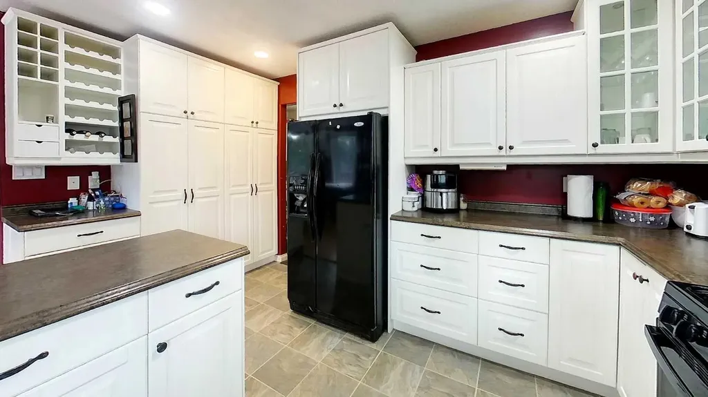 14132 Township Road 570 Road Rural Yellowhead County AB T7E3Z7