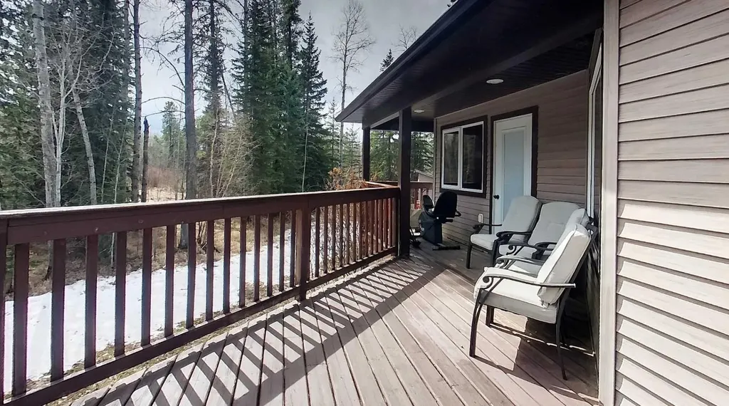 14132 Township Road 570 Road Rural Yellowhead County AB T7E3Z7