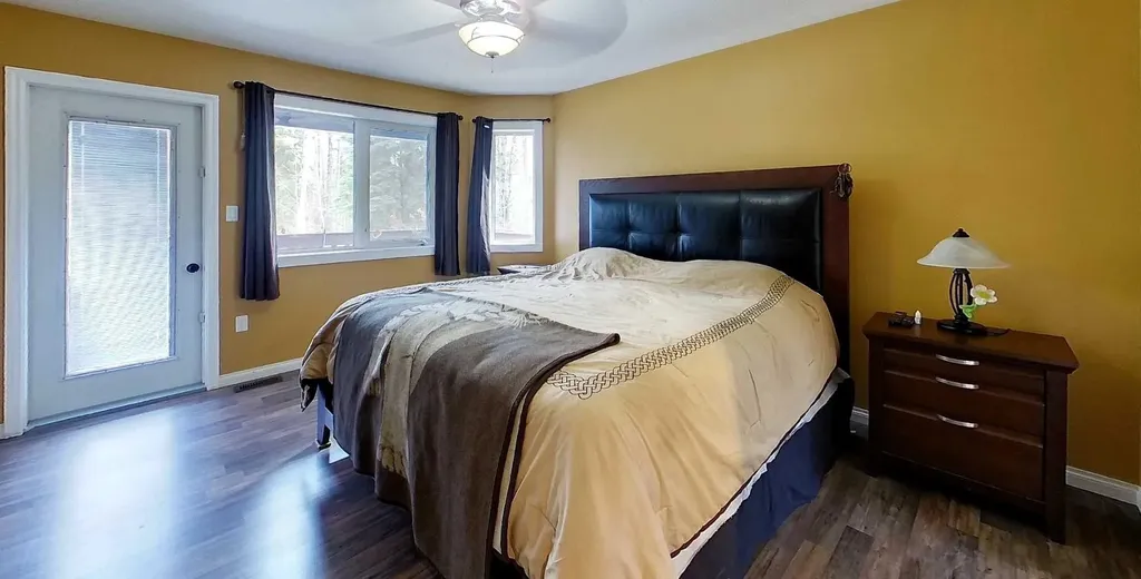 14132 Township Road 570 Road Rural Yellowhead County AB T7E3Z7