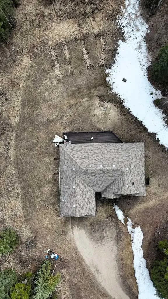 14132 Township Road 570 Road Rural Yellowhead County AB T7E3Z7