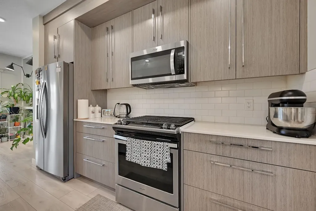 1265 Carrington Boulevard NW Calgary AB T3P1M2