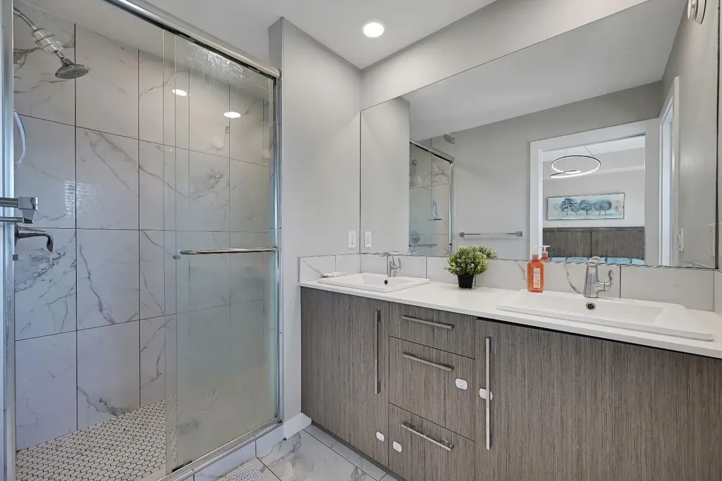 1265 Carrington Boulevard NW Calgary AB T3P1M2