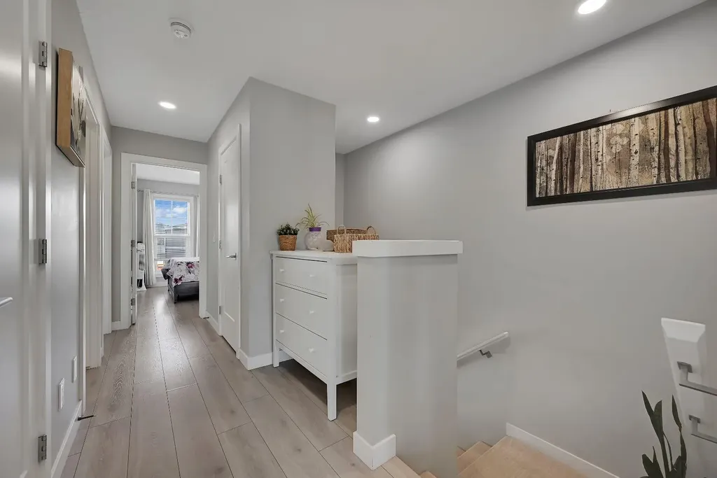 1265 Carrington Boulevard NW Calgary AB T3P1M2