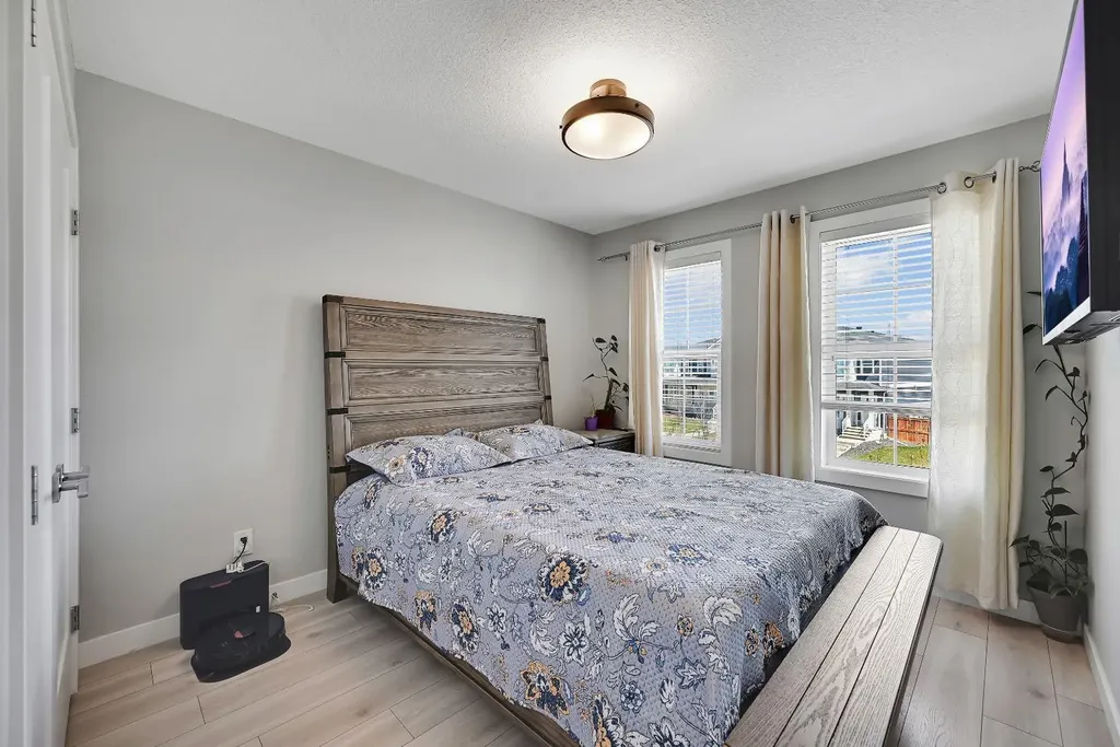 1265 Carrington Boulevard NW Calgary AB T3P1M2