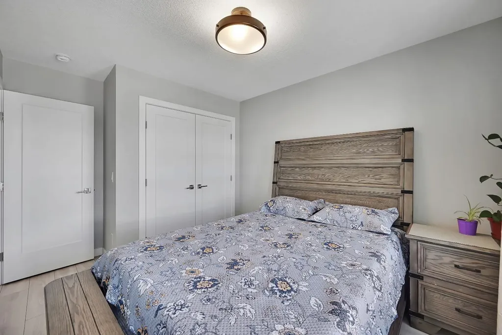 1265 Carrington Boulevard NW Calgary AB T3P1M2