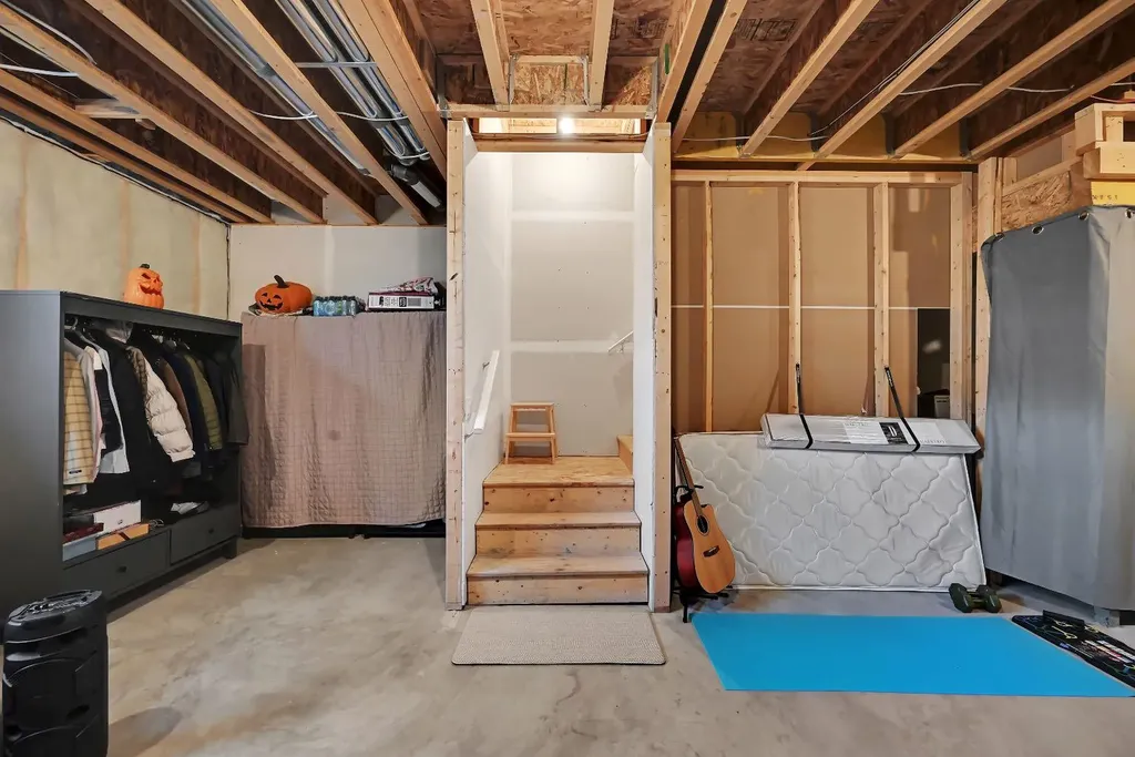 1265 Carrington Boulevard NW Calgary AB T3P1M2