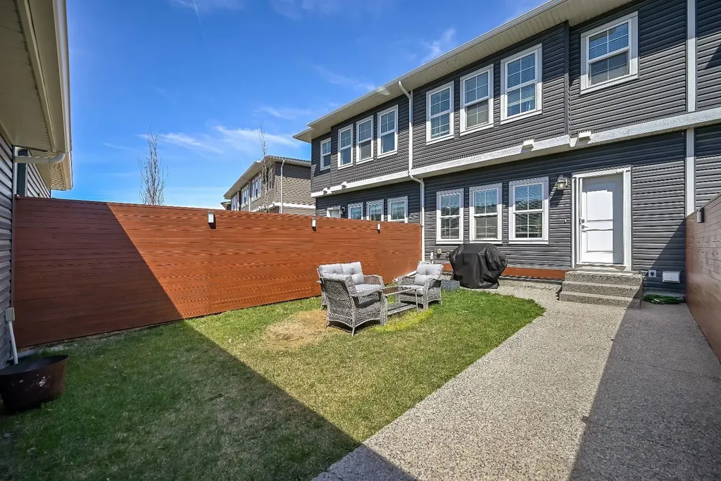 1265 Carrington Boulevard NW Calgary AB T3P1M2
