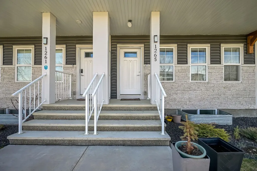 1265 Carrington Boulevard NW Calgary AB T3P1M2