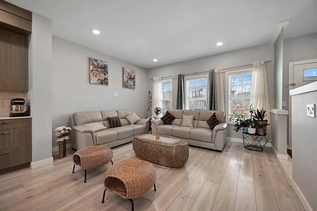 1265 Carrington Boulevard NW Calgary AB T3P1M2