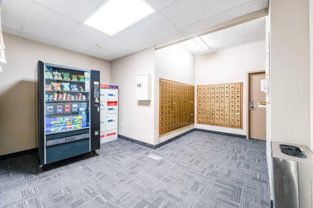 4944 Dalton Drive NW Calgary AB T3A 2E6