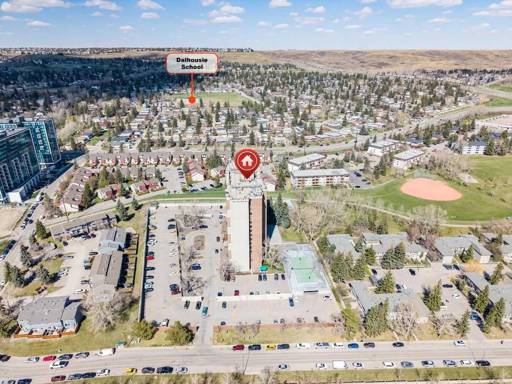 4944 Dalton Drive NW Calgary AB T3A 2E6