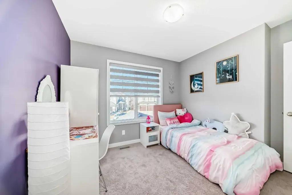 6 Canals Court SW Airdrie AB T4B0S6