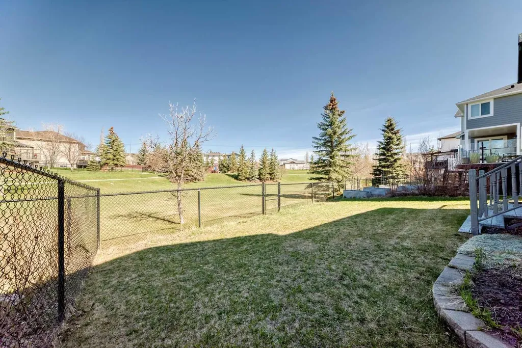 135 Panorama Hills Manor NW Calgary AB T3K5L2