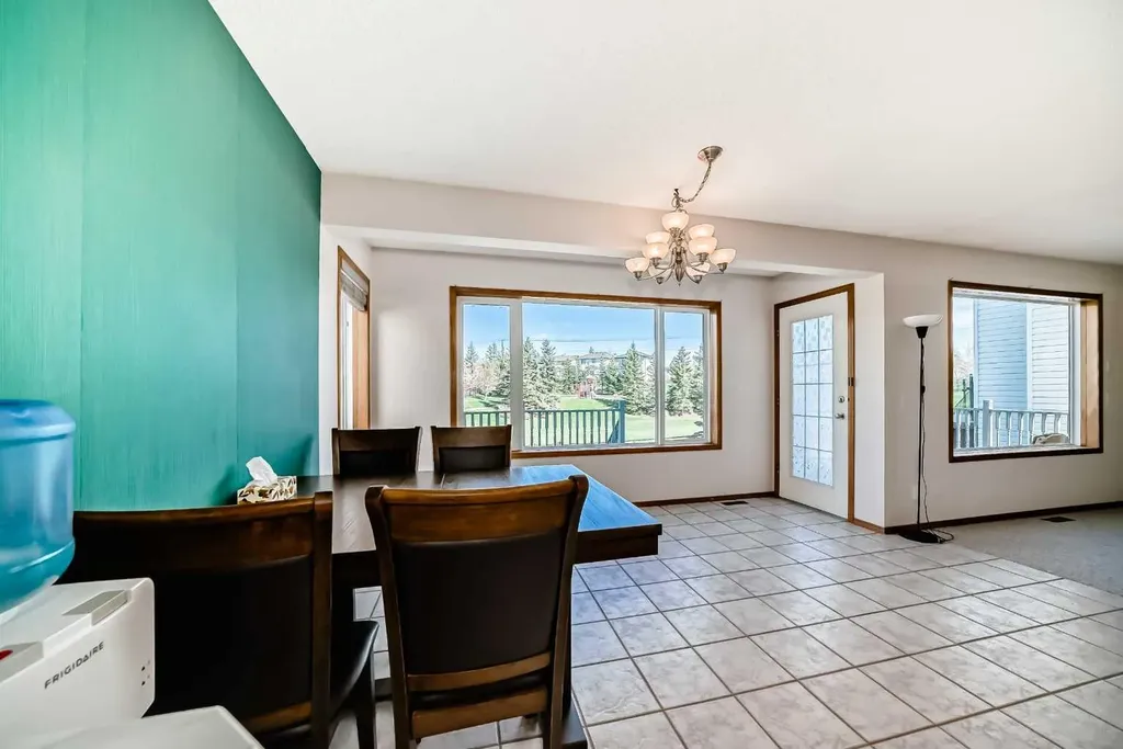 135 Panorama Hills Manor NW Calgary AB T3K5L2
