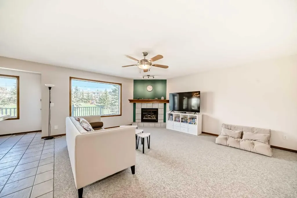 135 Panorama Hills Manor NW Calgary AB T3K5L2