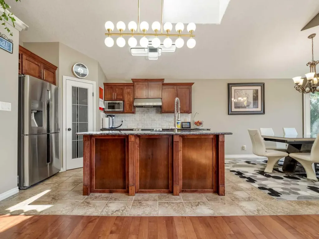 314 Coulee Springs Terrace S Lethbridge AB T1K 5P2