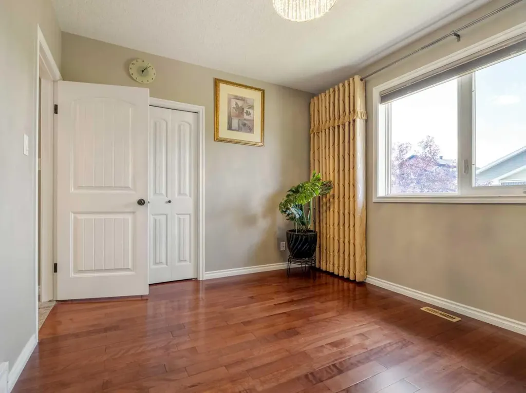 314 Coulee Springs Terrace S Lethbridge AB T1K 5P2