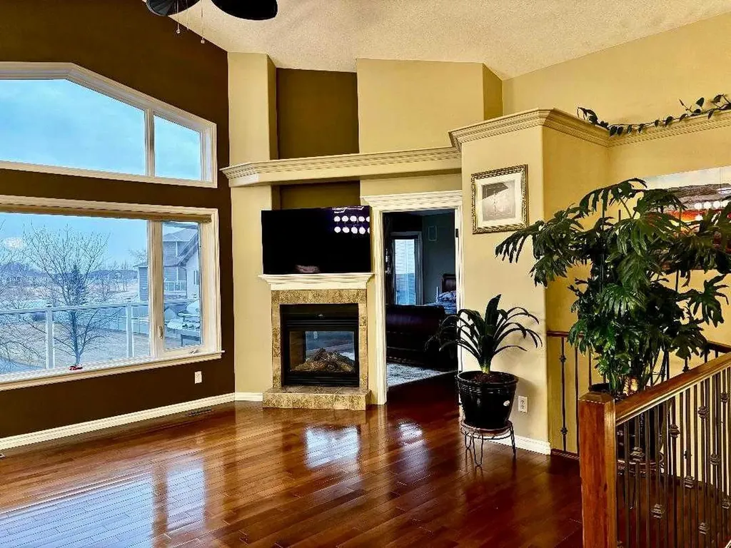 314 Coulee Springs Terrace S Lethbridge AB T1K 5P2