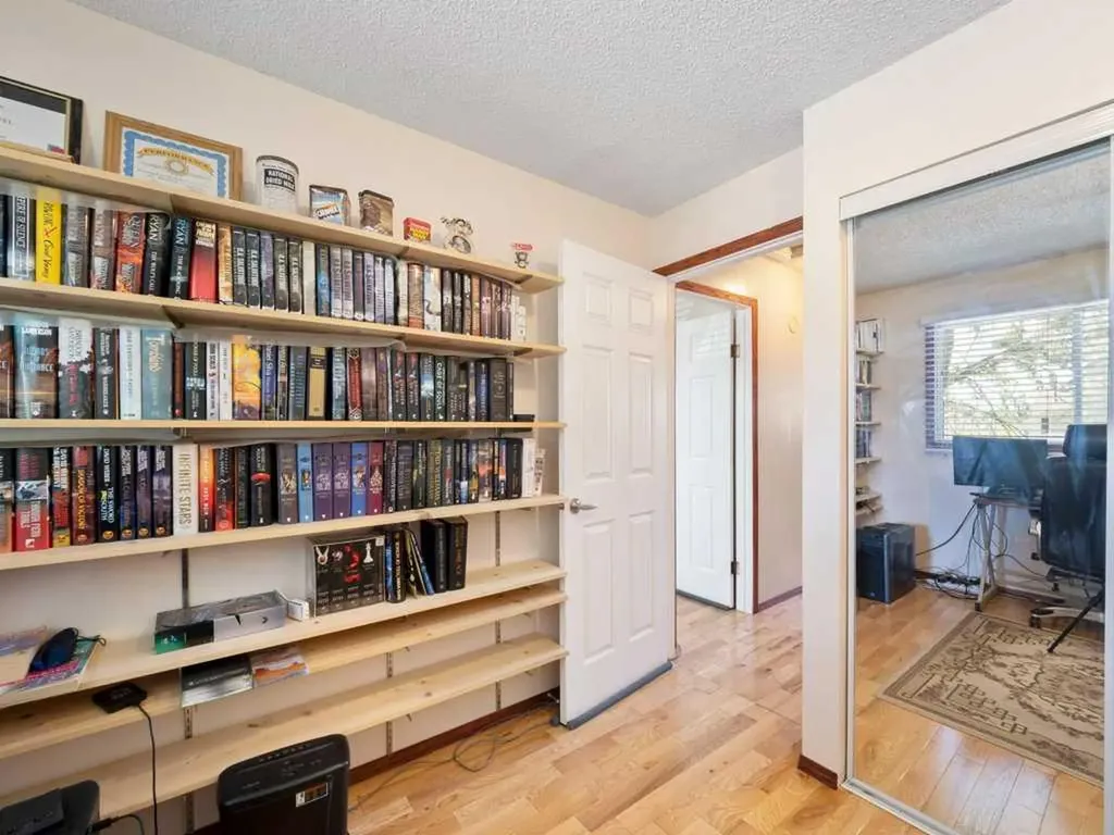 143 Erin Mount Place SE Calgary AB T2B 2T3