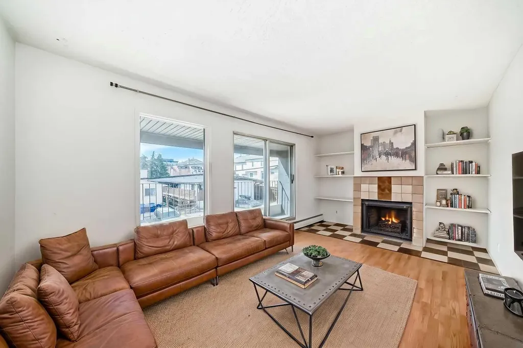 1633 26 Avenue SW Calgary AB T2T 1C7