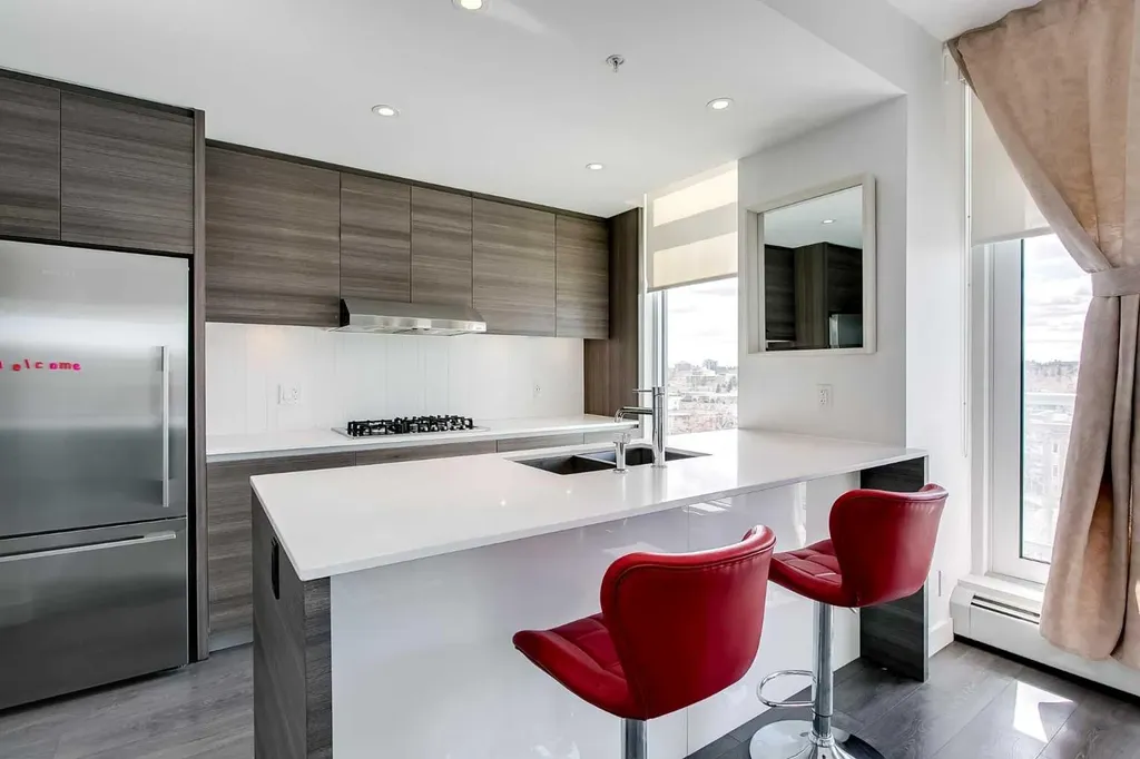 1501 6 Street SW Calgary AB T2R 0Z8