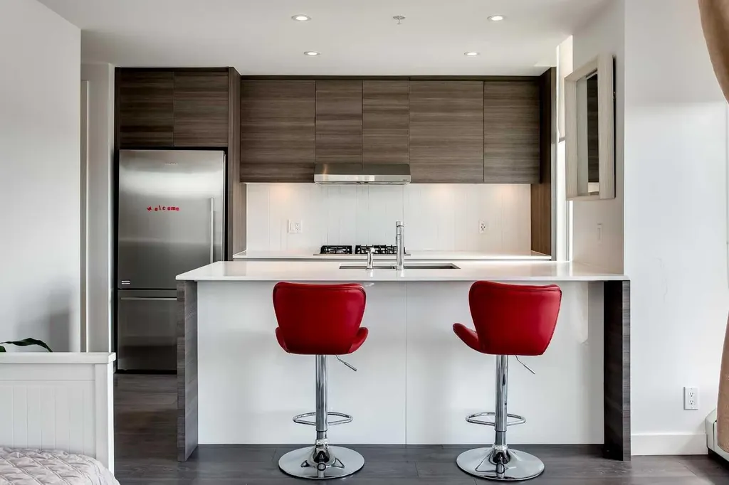 1501 6 Street SW Calgary AB T2R 0Z8