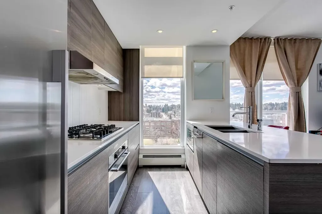 1501 6 Street SW Calgary AB T2R 0Z8
