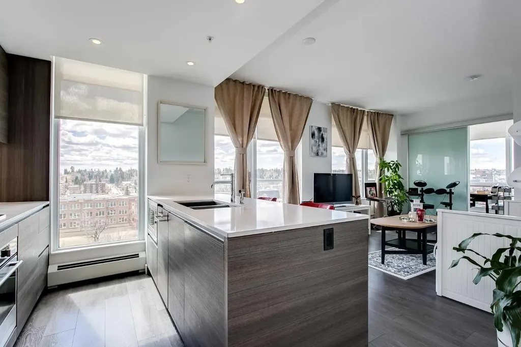1501 6 Street SW Calgary AB T2R 0Z8