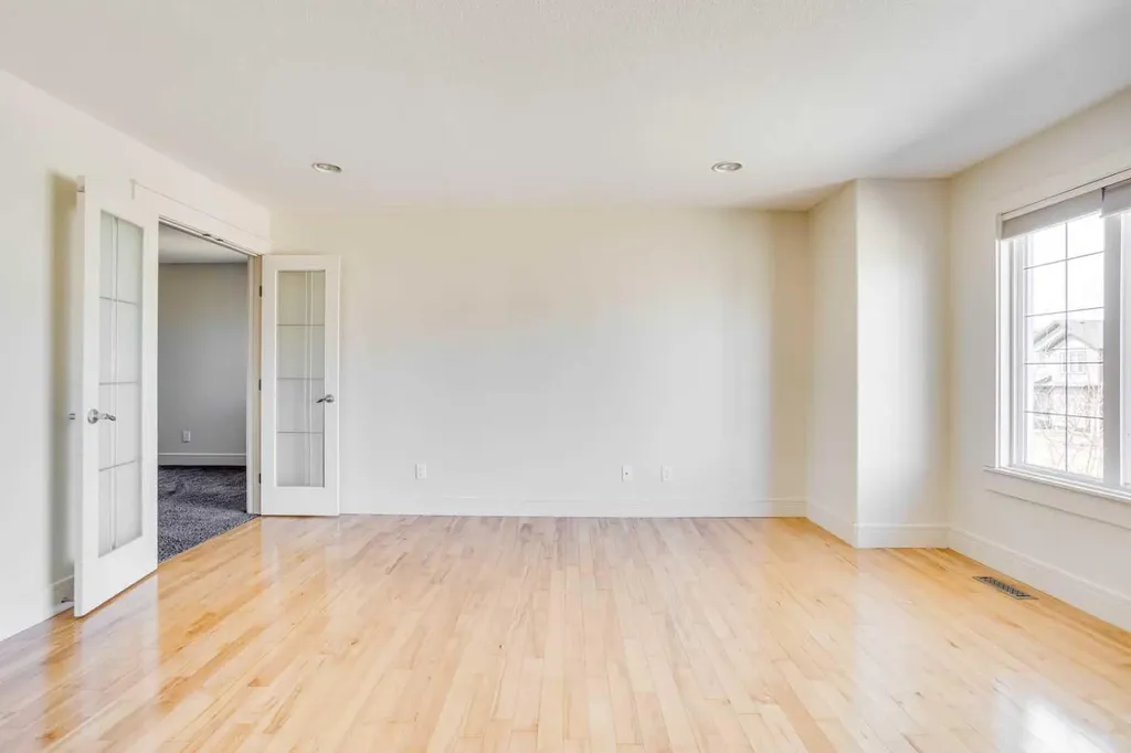 185 Falcon Drive Fort Mcmurray AB T9K0R8