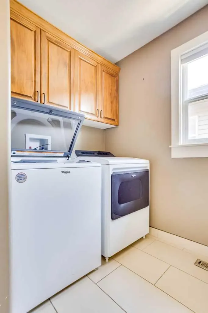 185 Falcon Drive Fort Mcmurray AB T9K0R8