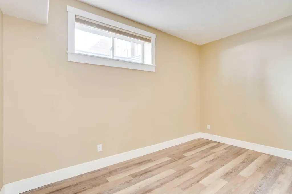 185 Falcon Drive Fort Mcmurray AB T9K0R8