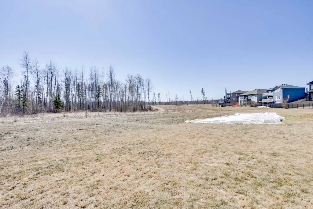 185 Falcon Drive Fort Mcmurray AB T9K0R8