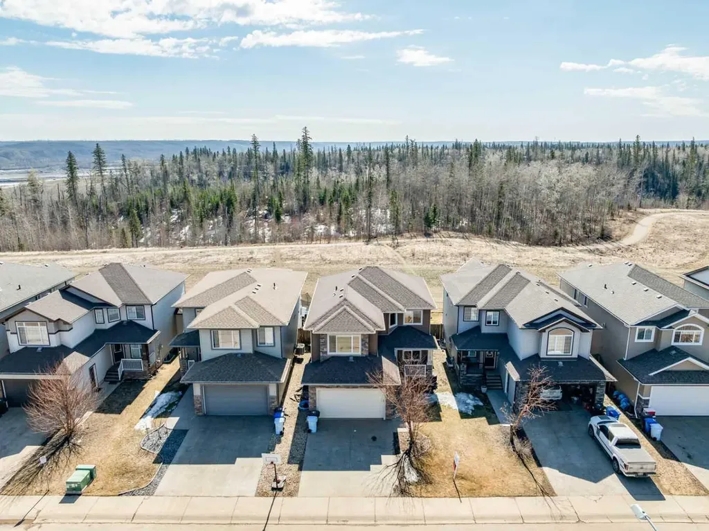 185 Falcon Drive Fort Mcmurray AB T9K0R8
