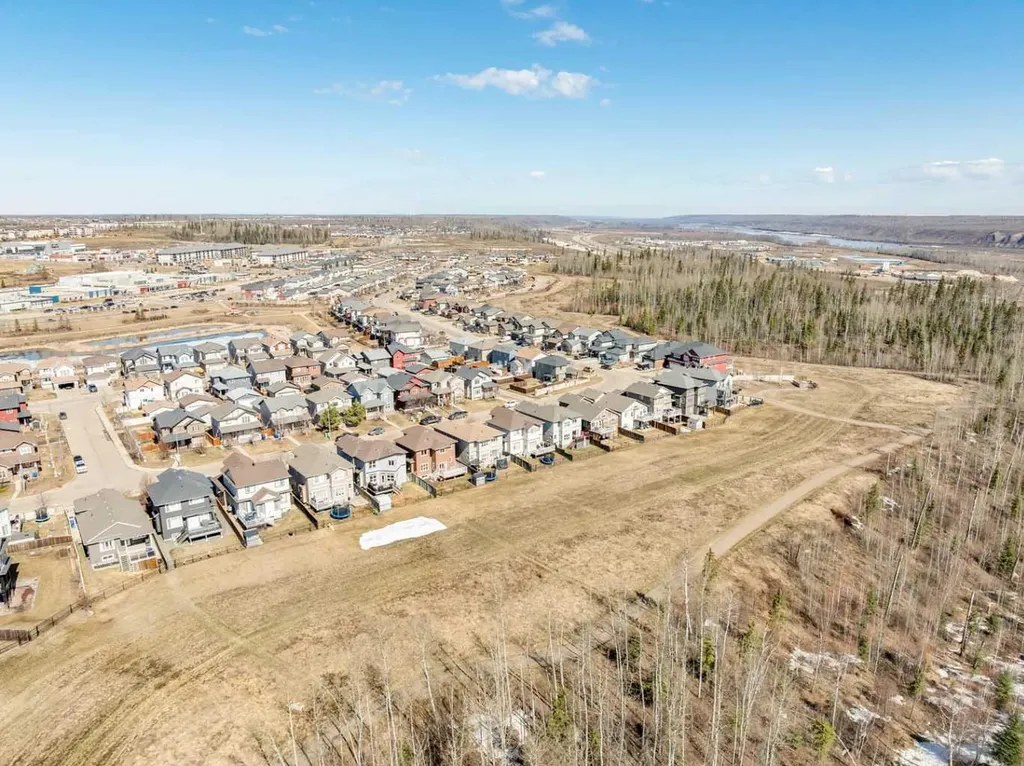 185 Falcon Drive Fort Mcmurray AB T9K0R8