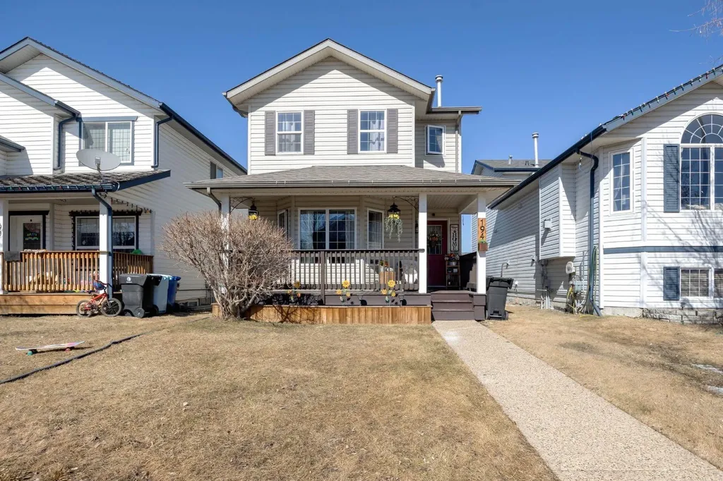 194 Mcdougall Crescent Fort Mcmurray AB T9K2P7