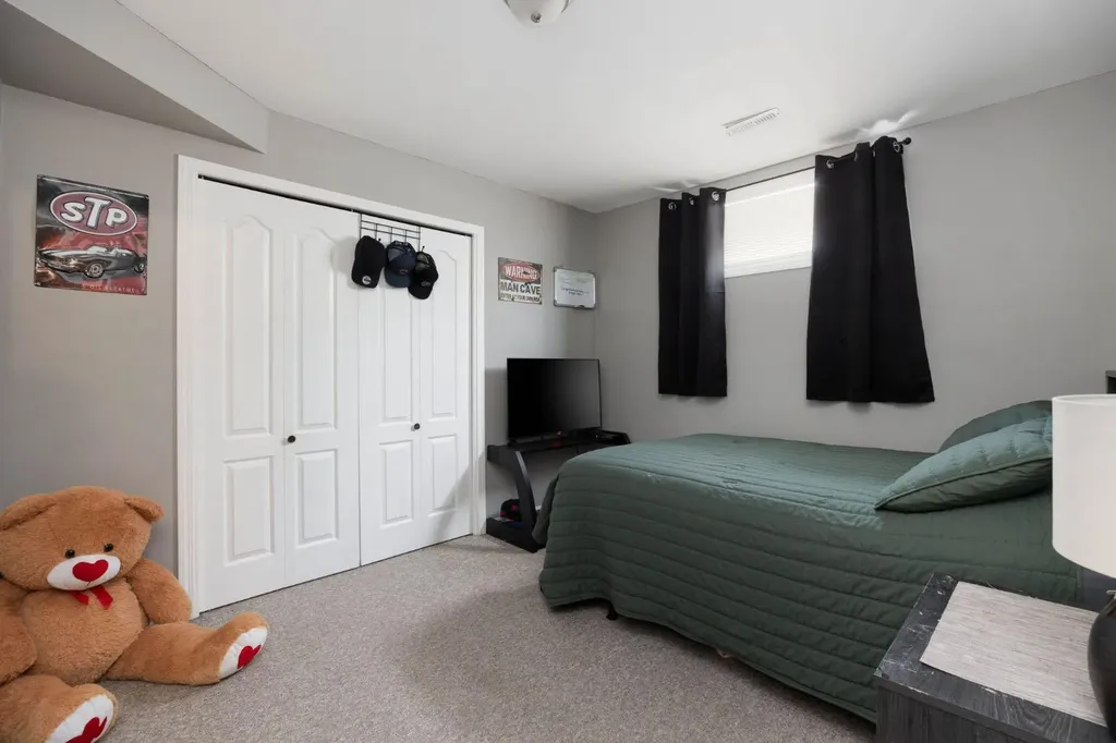 194 Mcdougall Crescent Fort Mcmurray AB T9K2P7