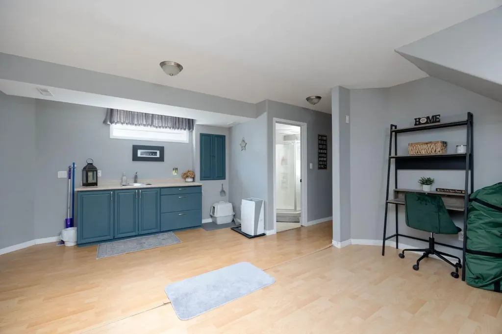 194 Mcdougall Crescent Fort Mcmurray AB T9K2P7
