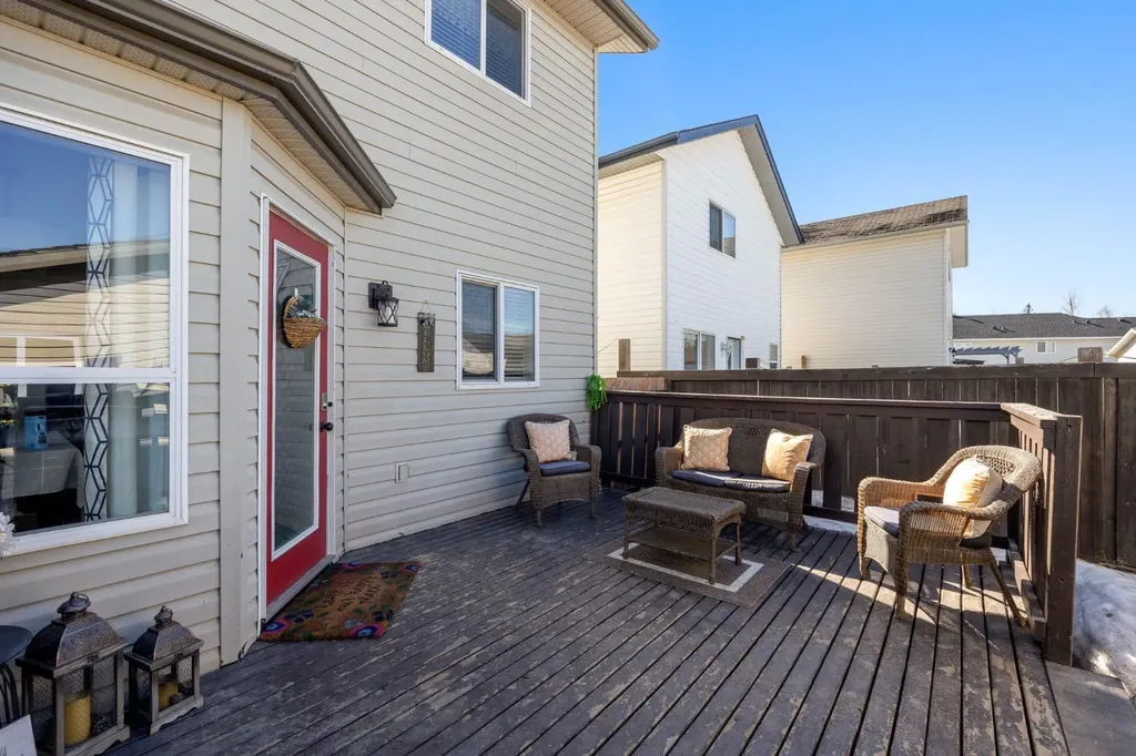 194 Mcdougall Crescent Fort Mcmurray AB T9K2P7