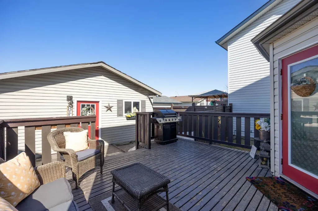 194 Mcdougall Crescent Fort Mcmurray AB T9K2P7