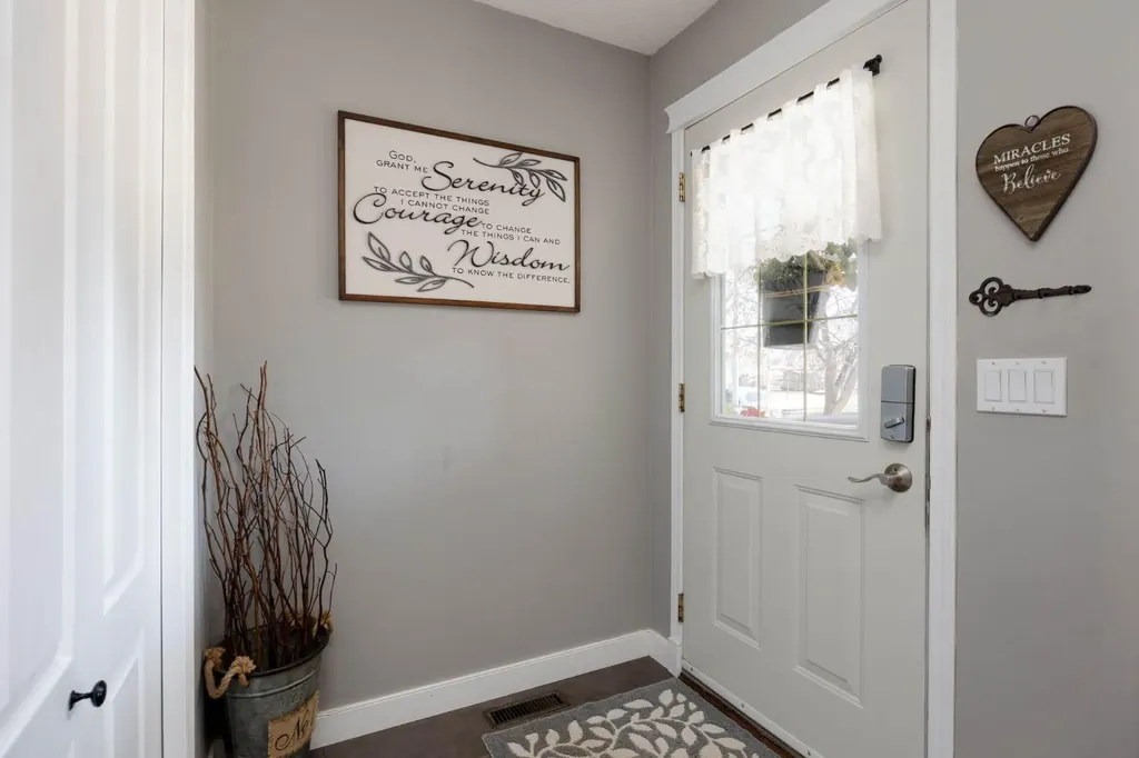 194 Mcdougall Crescent Fort Mcmurray AB T9K2P7