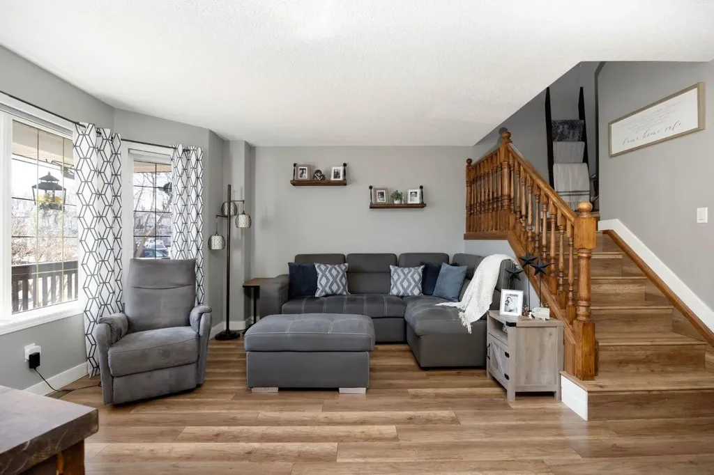 194 Mcdougall Crescent Fort Mcmurray AB T9K2P7