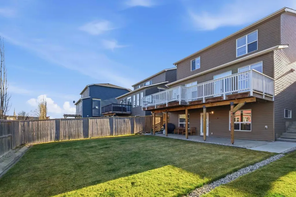 164 West Creek Green Chestermere AB T1X 0B4