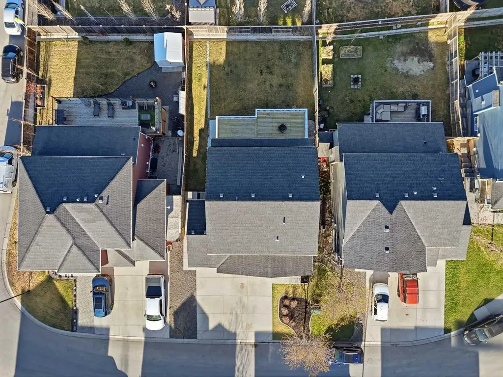 164 West Creek Green Chestermere AB T1X 0B4