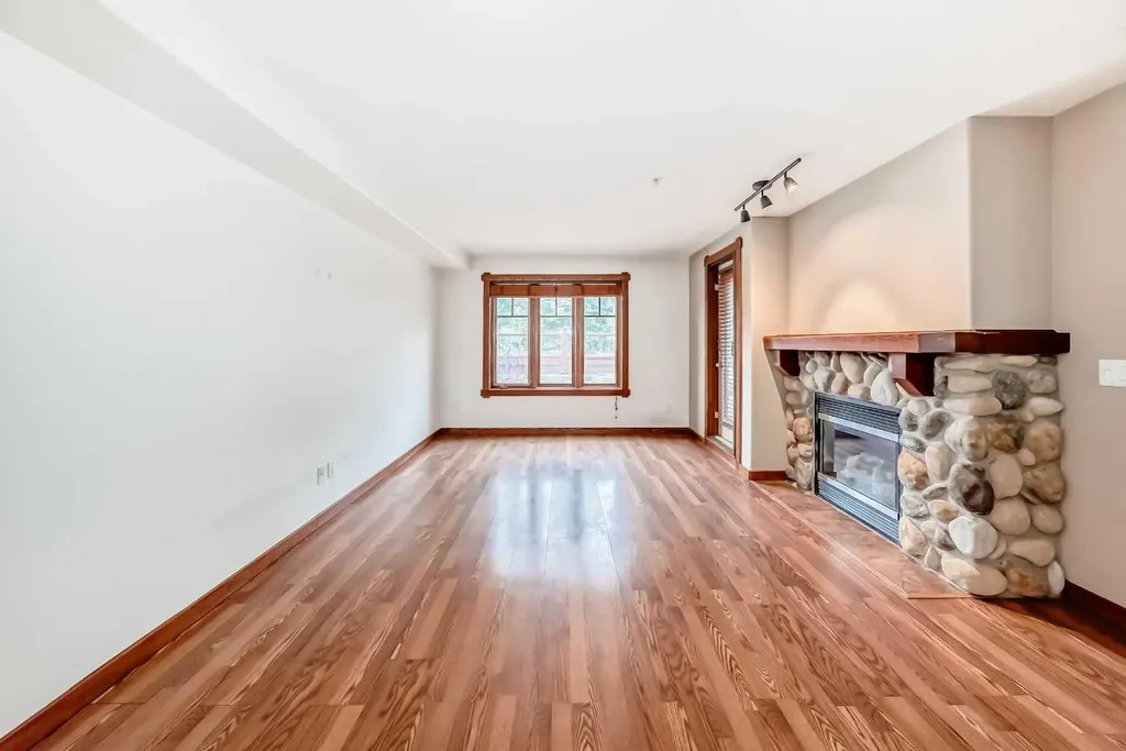 150 Crossbow Place Canmore AB T1W 3H5