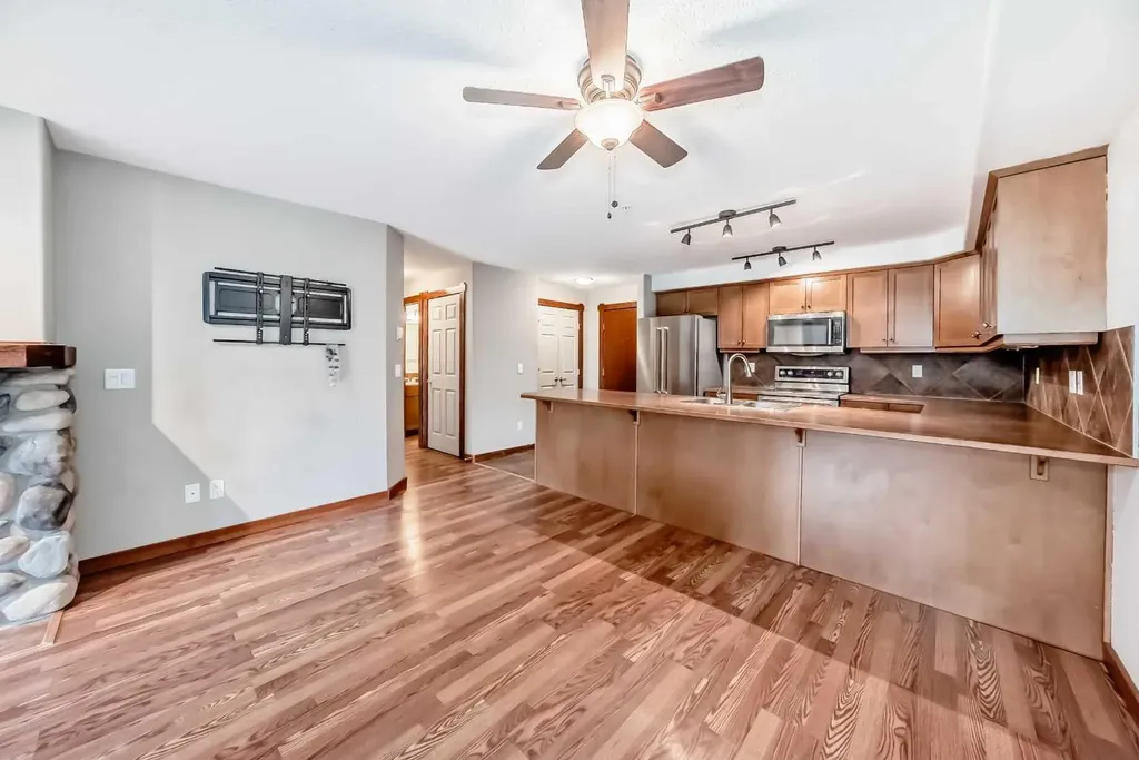 150 Crossbow Place Canmore AB T1W 3H5