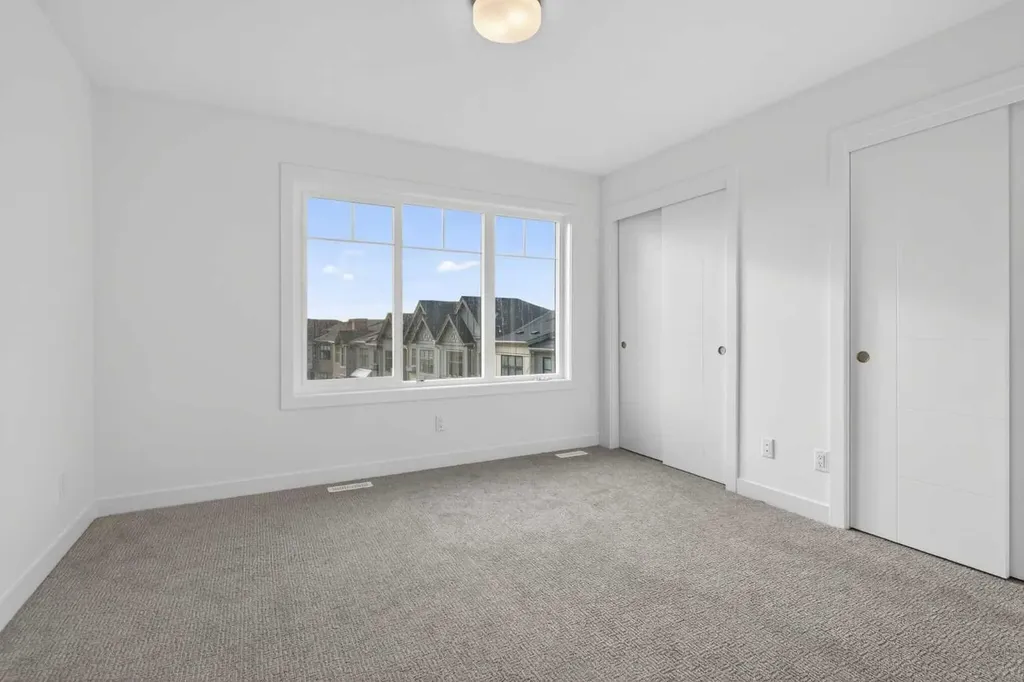 2231 81st Street SW Calgary AB T3H 6M4