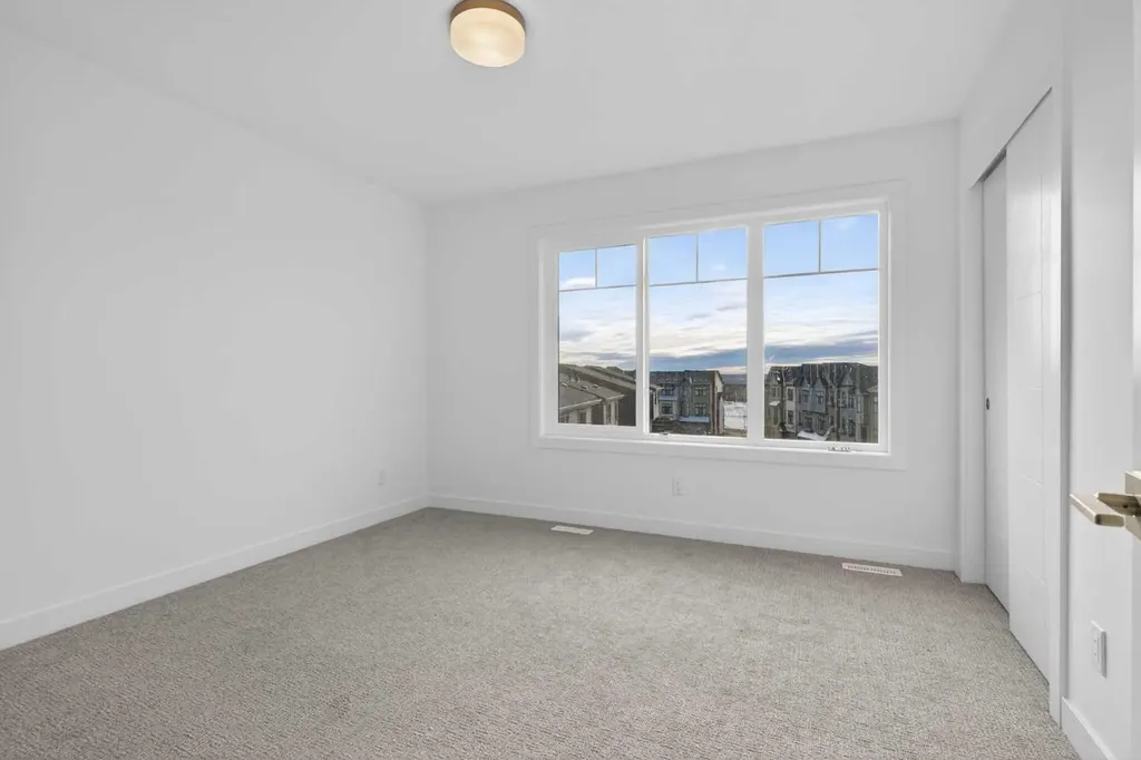 2231 81st Street SW Calgary AB T3H 6M4