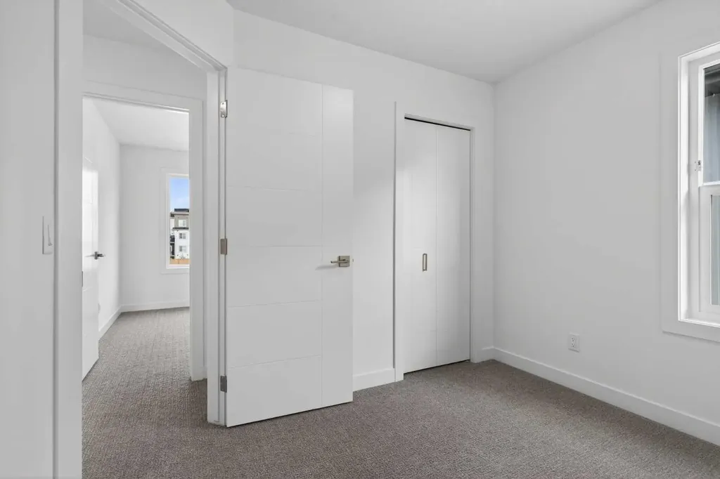 2231 81st Street SW Calgary AB T3H 6M4